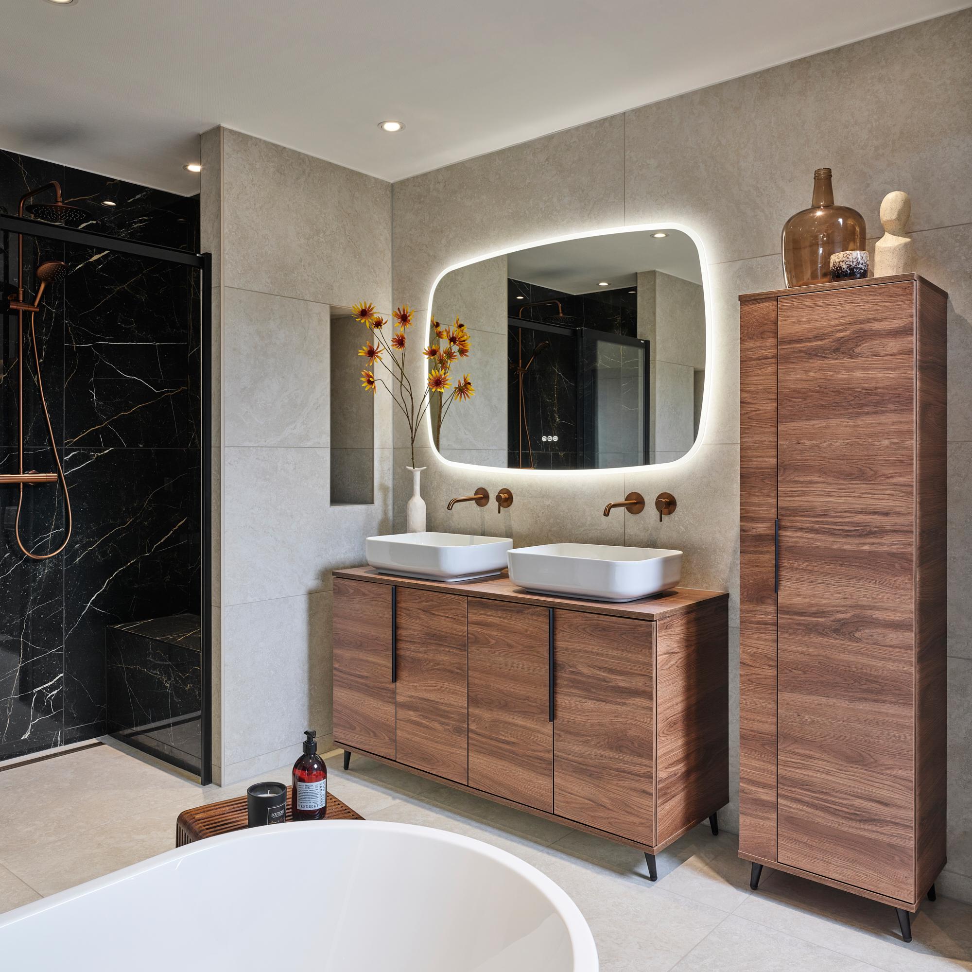 bruine badkamer