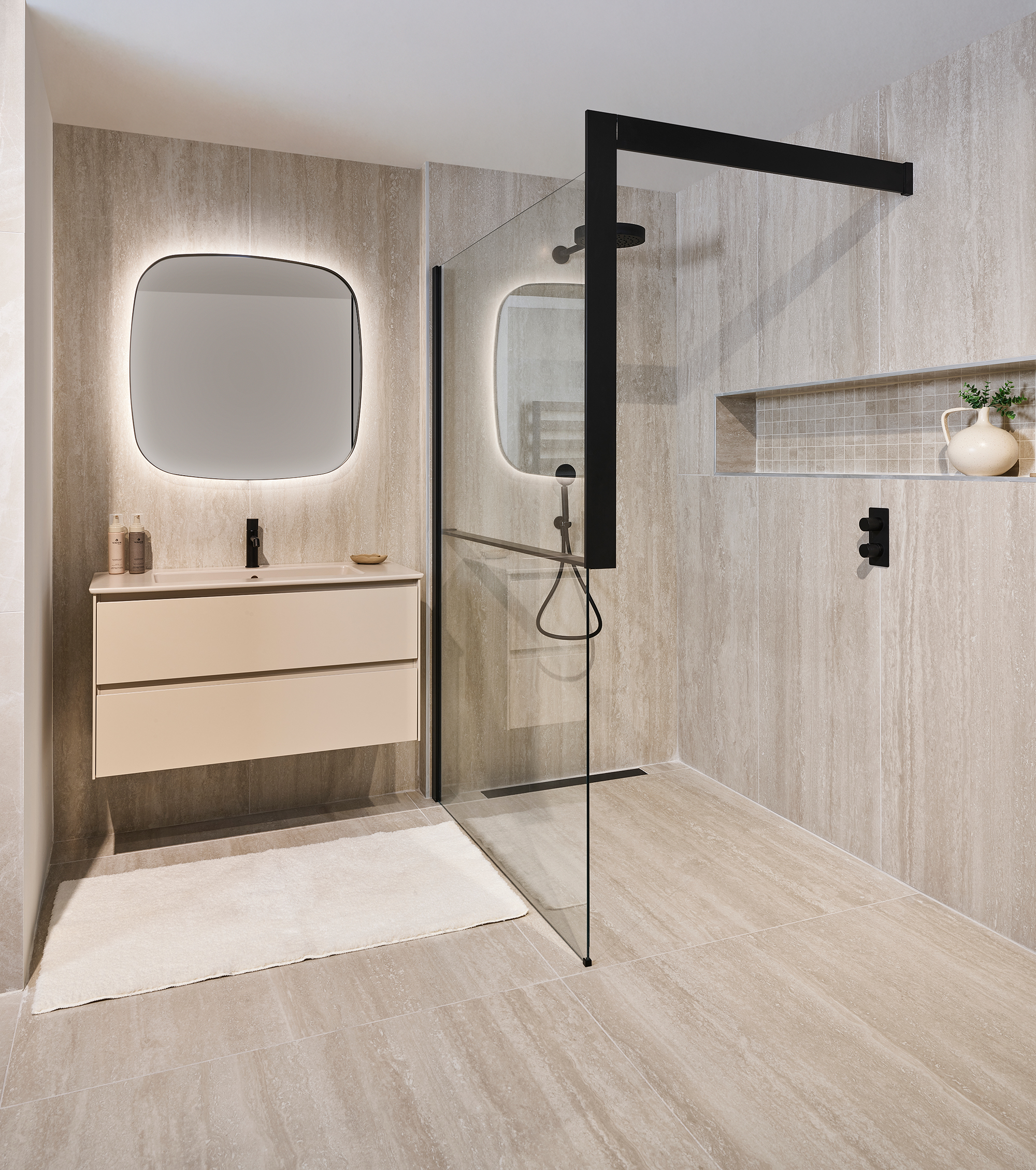 Beige badkamers